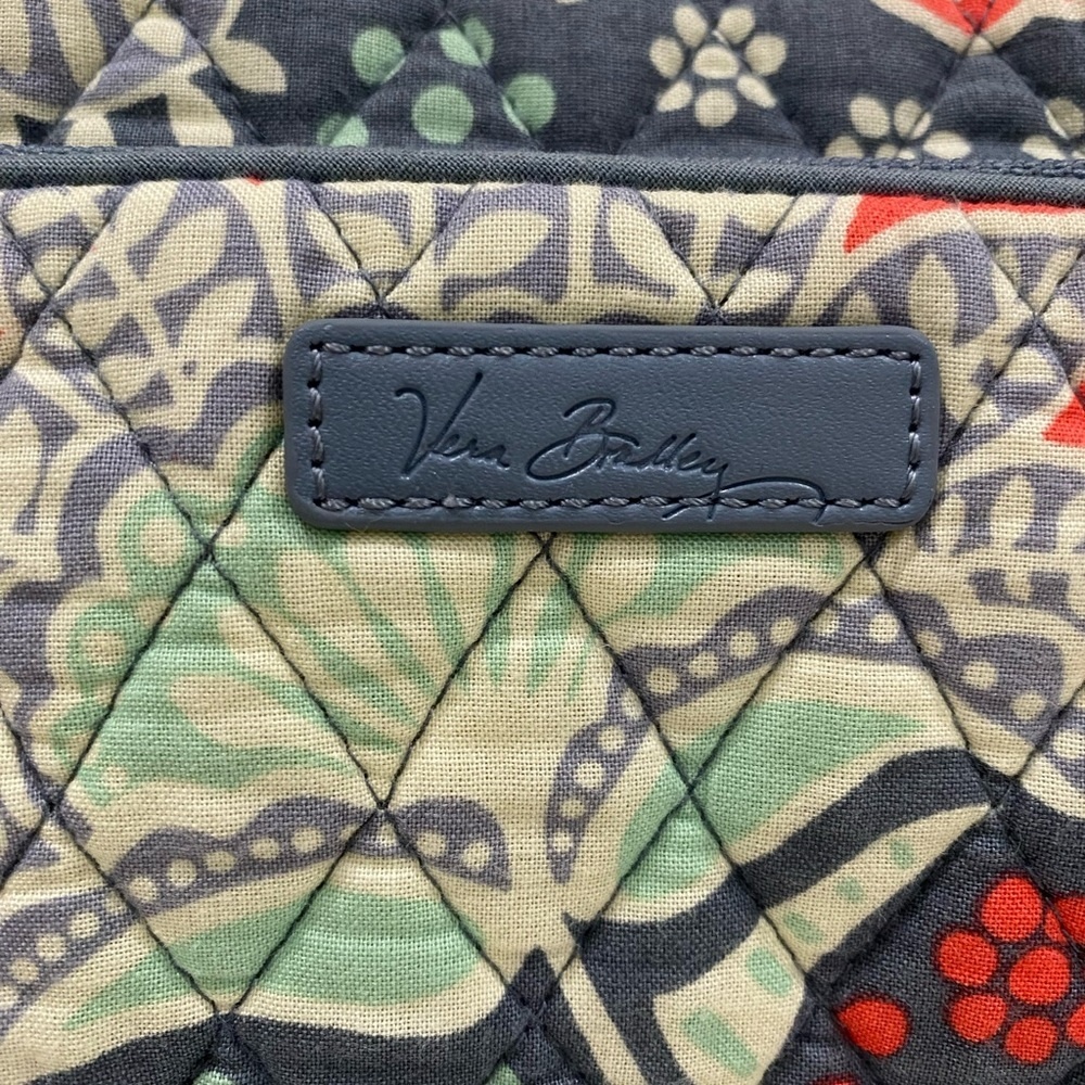 Vera Bradley Retired Nomadic Floral Little Hipster Crossbody - Picture 2 of 11